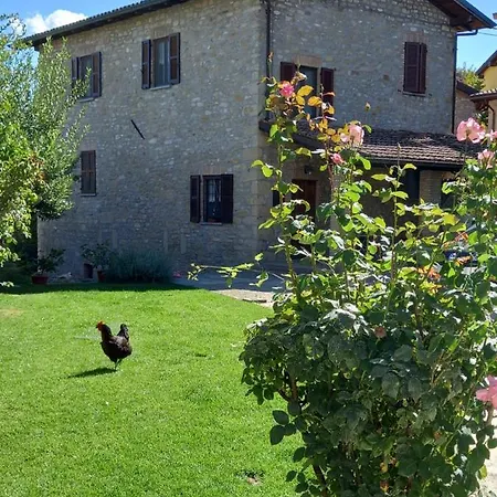 La Pomella Feriehus Ponte Nizza