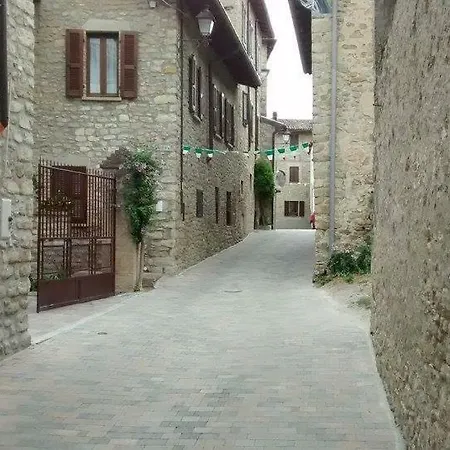 La Pomella * Ponte Nizza