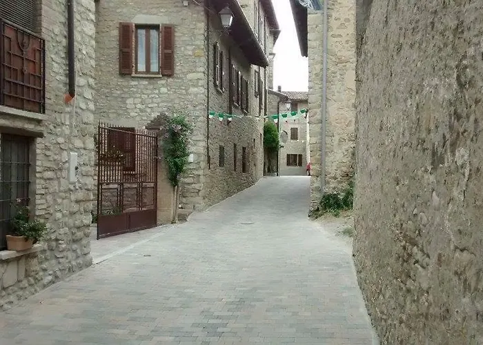 La Pomella * Ponte Nizza